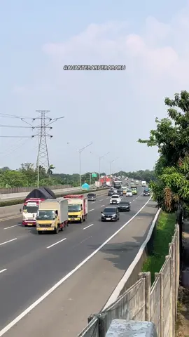 Line perdana Avante D2 ex Pameran GIIAS 2025 menuju Palembang 🤩 #epastar #avantebaruerabaru #karoseritentrem #avanted2 #busmania 