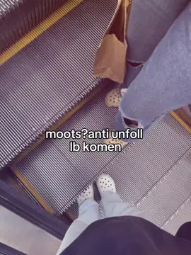 moots?!🔥 #CapCut #mootstiktok? #mootsontiktok #mootshariini #moots1menit 