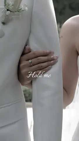 Hold me, love me, touch me, honey Be the first who ever did 💍   #wedding #prewedding #photography #motdoimotkiep 