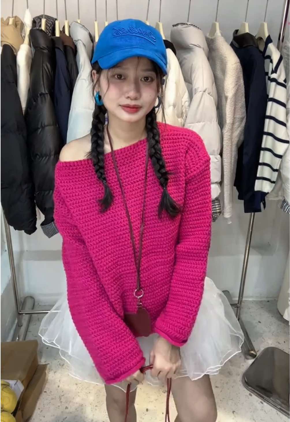 nổi nổi dị thôi nhưng tone màu phối đồ bao dễ ẹc lun 😚#phốiđồđẹp #phốidoxinh #outfit #áo #xuhuong 