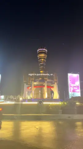 purwokerto vibe🥺 #purwokerto #kotasatria #sunsetpurwokerto #menaraterataipurwokerto #baturaden 