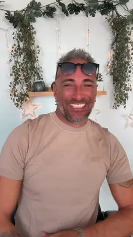 Buon fine settimana mondo💫🕺#robinn_official #perte @Just Robin #neiperte #foryou #viral 