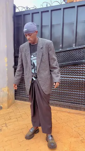 MWE ABAMANYI WABULA #mikeyseems2funny #tiktokkampalauganda🇺🇬🇺🇬🇺🇬 #kampala_tiktokers #germancarmedic #foryoupage 