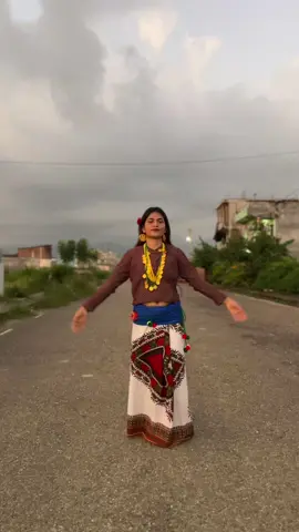 ful fulyo bamari jhaure #shaebabishowkarma💃 #TulsipurDang 