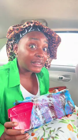 My ex sent a birthday gift ohhhhh Just for laughs  #julieibekwe 