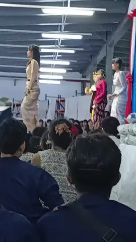 မိုက်နေလို#foryoupage❤️❤️ #မြင်ပါများပီးချစ်ကျွမ်းဝင်အောင်လို့🤒🖤 #ချစ်စရာကောင်းတာလေးတခုပြမယ်🤪✅ #တက်စမ်းပါfpyရယ် @🌴🌹kaia🌴babe🏖🏝 