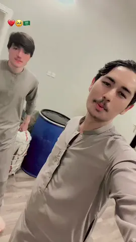 #da ghareba#de Allah Bekh obase🥹💔😌#💔🇵🇰🇸🇦 #plese_tiktok_for_you #fulltrandingvideo🔥💯 @sattar Huassain 