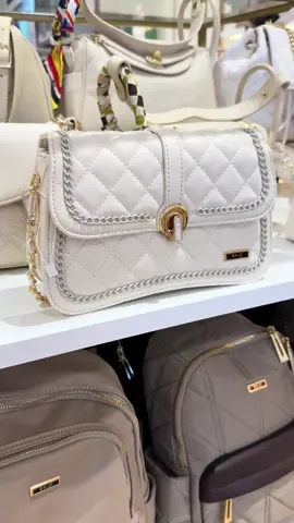 ini warna ivory nya ya gusy @ENJI Official Store #enjibag #tasmewah #taskerja 
