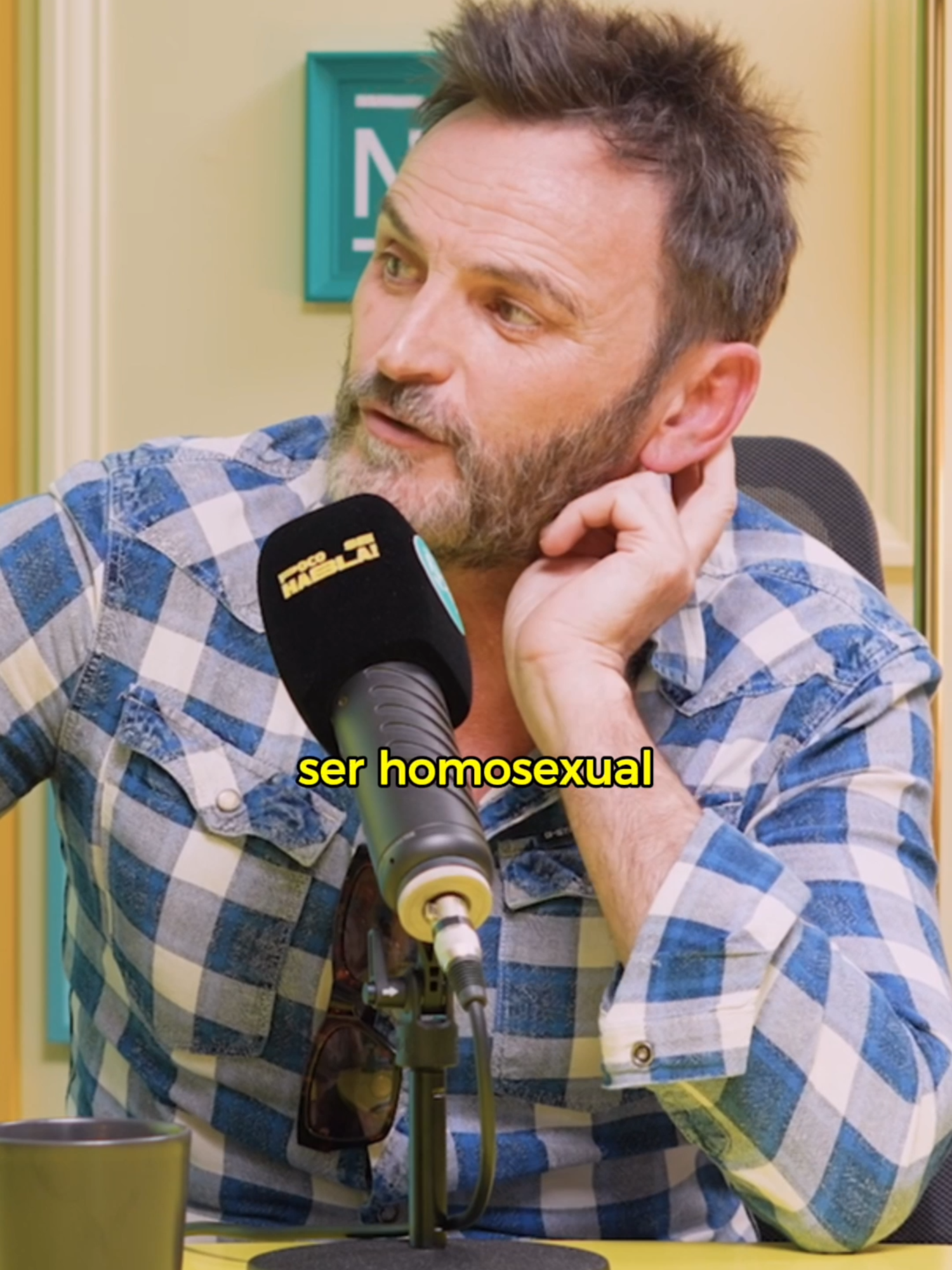 La charla de este domingo con #FernandoTejero sobre la HOMOSEXUALIDAD y el peso de ACEPTARSE A UNO MISMO es taaaan importante🥺​ @xusojones @elshowdebriten Episodio YA DISPONIBLE EN @spotifyspain, @amazonmusic, YouTube y demás plataformas.
