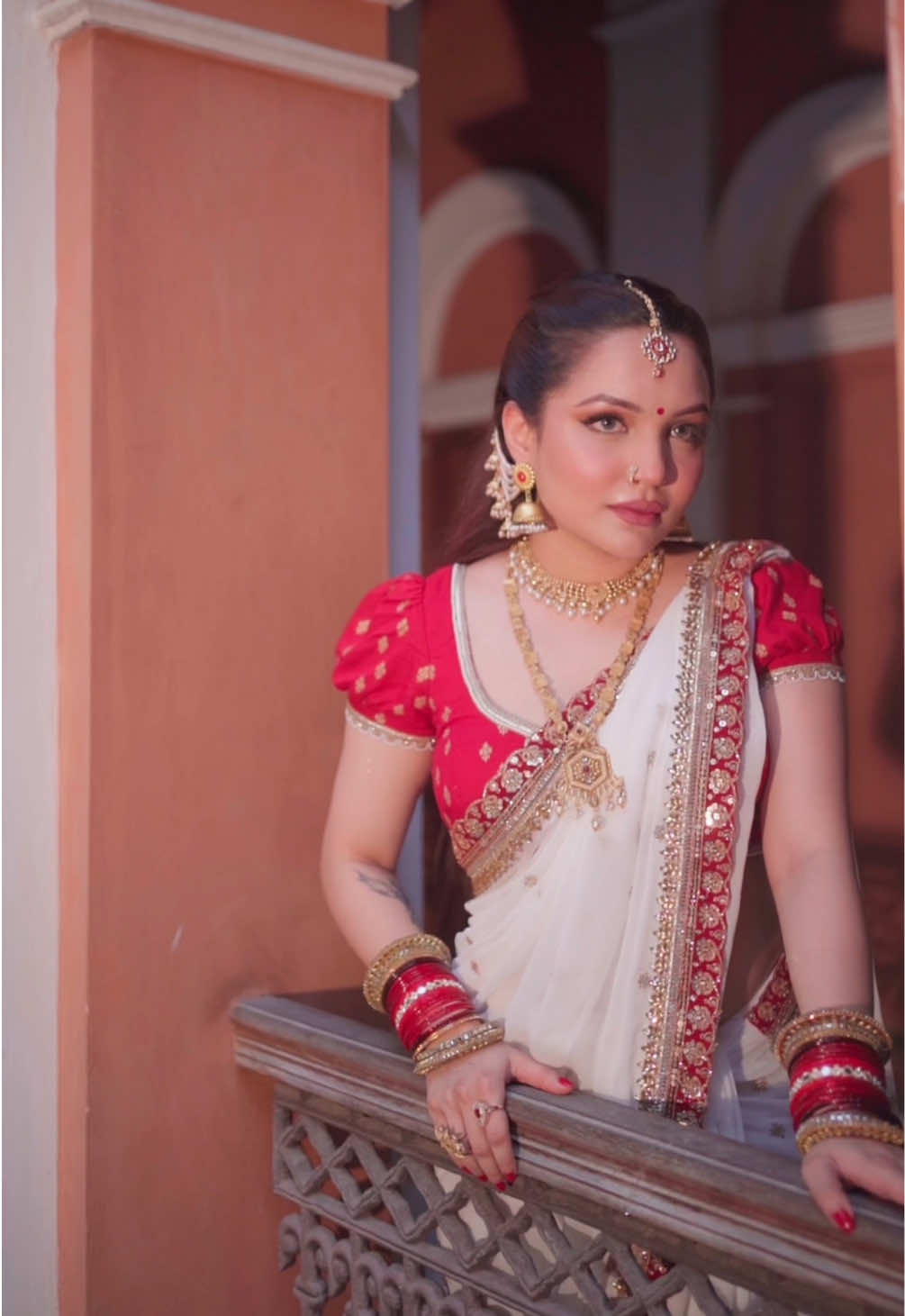 Back with my Re-Creating series after 4 Years! ♥️  Who remembers about it from “Hello Appi”? #paro #parvati #devdas