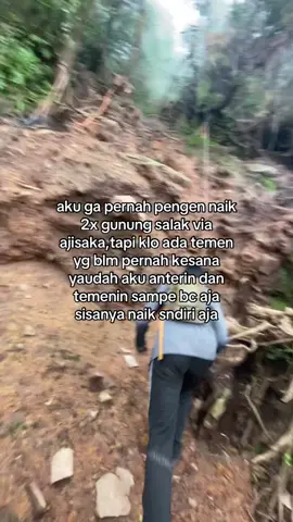 ga dlu #foryoupage #ajisakasalak #salakmountain #fyp #pendakiindonesia 