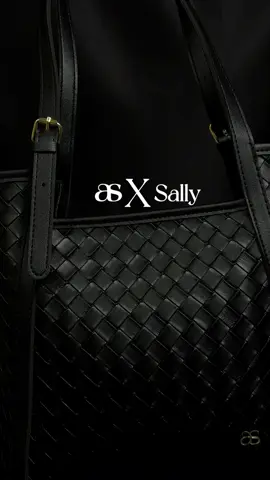 The wait is over! Join us TIKTOK LIVE @papalarisofficial at 8.30PM for the grand reveal of AS X Sally — a collaboration that redefines elegance. #anthonsleather #anthonsleatherbag #leatherbag #asxsally 