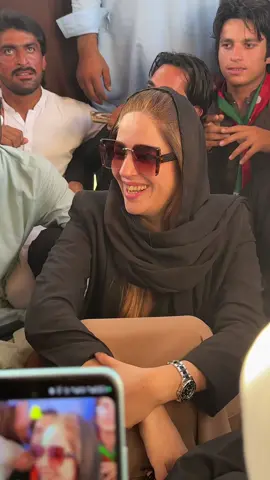 پشاور 🔥#zartajgull #pti #imrankhan 