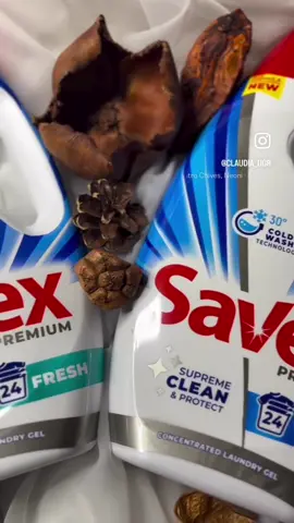 Am testat noua formulă de la Savex Premium și mă declar îndrăgostită total.❤️ De când sunt mămică sunt în contra timp mereu, mereu este de făcut ceva, așa ca nouă formulă cu spălare la 30° este de vis✨ e este nou în formulă: Conține agenți activi ce mențin albul intens și strălucitor; Previne îngălbenirea și aspectul tern al țesăturilor albe; Asigură o curățare eficientă chiar și la temperaturi scăzute; Îndepărtează petele dificile și lasă un parfum proaspăt de durată. Rutina de îngrijire a hainelor și utilizarea produselor: 😇Se toarnă lichidul în capac. 😇Puneți/ introduceți capacul cu lichid pe rufele din mașina de spălat. 😇Porniți ciclul de spălare. 😇Scoateți rufele din mașina de spălat și puneți capacul curat la loc pe sticlă. Bucurați-vă de rufe curate, strălucitoare și incredibil de proaspete!  #BUZZ_SavexWhiteFresh #SavexPremium #laundry  #detergent @BUZZStore @Savex Romania 