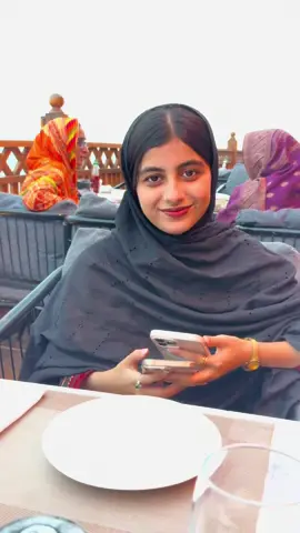 To bya mni ❤️🫶🏻🌹#naman1 #tranding #song @Noreen baloch @noorah vlog99 @@Ayan_baloch120 @Noora alblushi 💞 