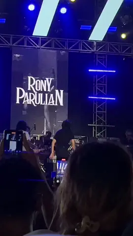 loncatan yang selalu kutunggu dipenghujung acara😍😍🥰 #CapCut #ronyparulian #fyp #f8makassar #xbcyza 