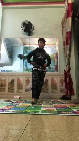 Vô tình lạc mất em😭