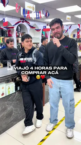 🙏 Queremos darle un enorme agradecimiento a Samuel, que vino desde lejos solo para comprar su perfume en Comprar en Chile. Nos llena de orgullo recibir clientes que confían en nosotros para elegir entre perfumes árabes y perfumes de diseñador. En nuestra perfumería siempre encontrarás fragancias originales, testers y miniaturas, con envíos a todo Chile y la mejor atención en Santiago Centro. #perfumes #comprarenchile #perfumeschile #perfumería #perfumesarabes   