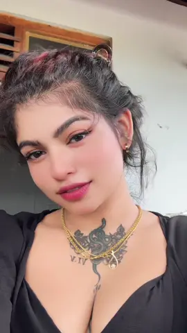 ඒ හසරැල් හිමි මටද... නුඹේ... 🤍