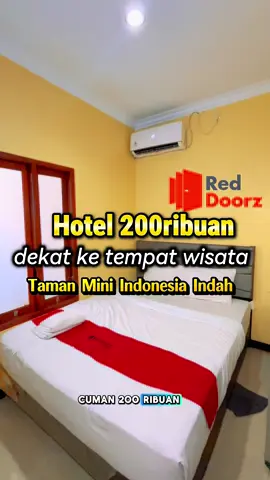 Hotel 200ribuan dekat TMii  Yuk download app RedDoorz sekarang juga  #reddoorz #reddoorzindonesia 