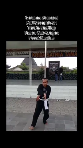 Gerakan Solospel dari sesepuh SH Terate #psht #rantingtanon #cabangsragen #pshtpusatmadiun #fyppppppppppppppppppppppp 