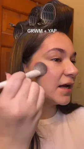 i love you guys 🥹 #grwm #yap #unemployment #anxiety #microinfluencer @Kosas @rhode skin @Saie @Morphe Cosmetics 