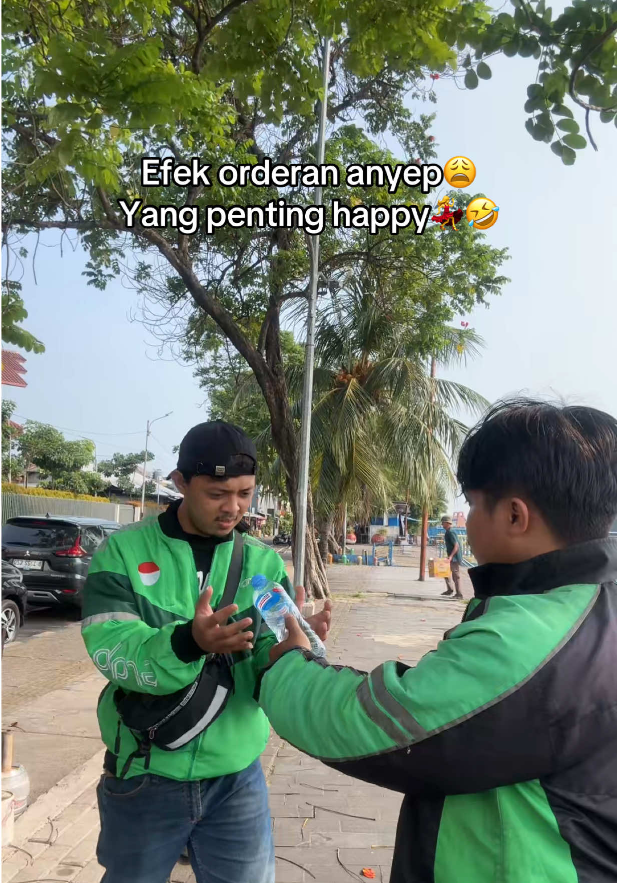 Challange joget Next joget dimana lagi ?? 💃😂  Komentar di bawah ini ramein👇🏼👇🏼 #fyp #abiojol #ojoltiktok #joget #challenge @Kepiting Manja 