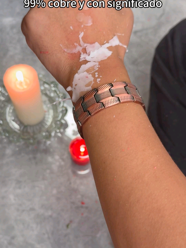 99% cobre y con significado#copperbracelet  #magneticbracelet  #healingjewelry  #jointpainrelief  #arthritisrelief  #painreliefbracelet  #naturalpainrelief  #tiktokmademebuyit  #healthgiftidea  #flashsale  #padrenuestro  #christianjewelry  #faithbracelet  #prayerbracelet  #religiousgift  #christiangift  #faithandstyle  #spiritualjewelry  #everydayfaith  #blessedlife  #over40life  #over50style  #healthylifestyle  #wellnessover40  #bettersleeptips  #agingwell  #giftformom  #giftfordad  #meaningfulgift  #anniversarygift 