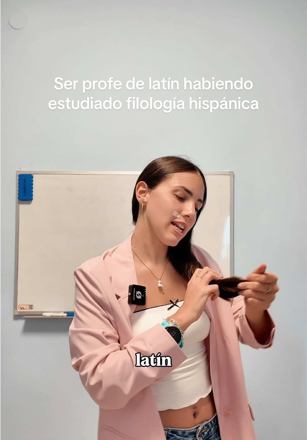 Me encanta latín, y estoy feliz de haber descubierto lo que significa impartir esta asignatura 💗 