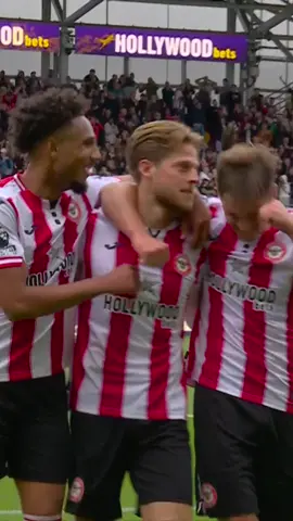 ⚽ Σφραγίδα νίκης από τον Γιένσεν! #PremierLeague #Brentford #ManUtd #Novasports #Goals