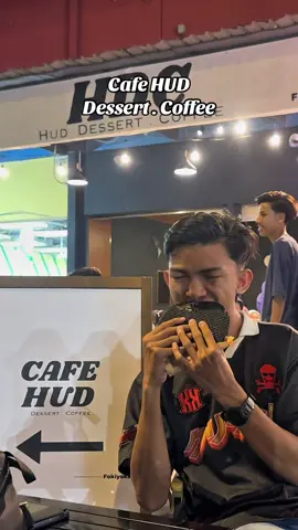 Black Crunchphy - Cafe Hud Dessert Coffee #dak_ajimmm #dakajimmm #patamak 