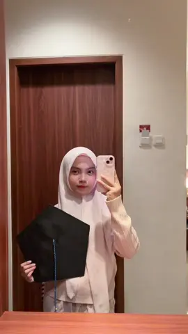 graduateeee😙