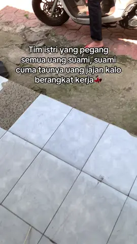 cukup 50k 2 hari gabole pegang duit banyak2 nanti diikutin kuntilanak pirang😮‍💨