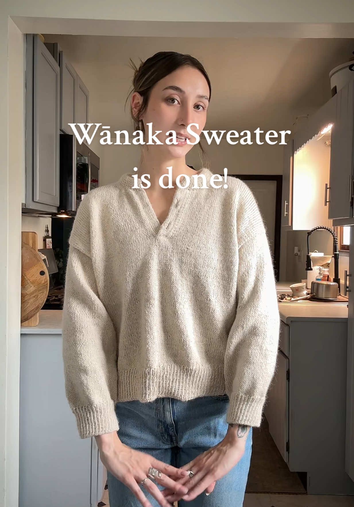 Another sweater done 🫨 I’m obsessed with this oneeeeee #wānakasweater #knitting #slowfashion #knittok 