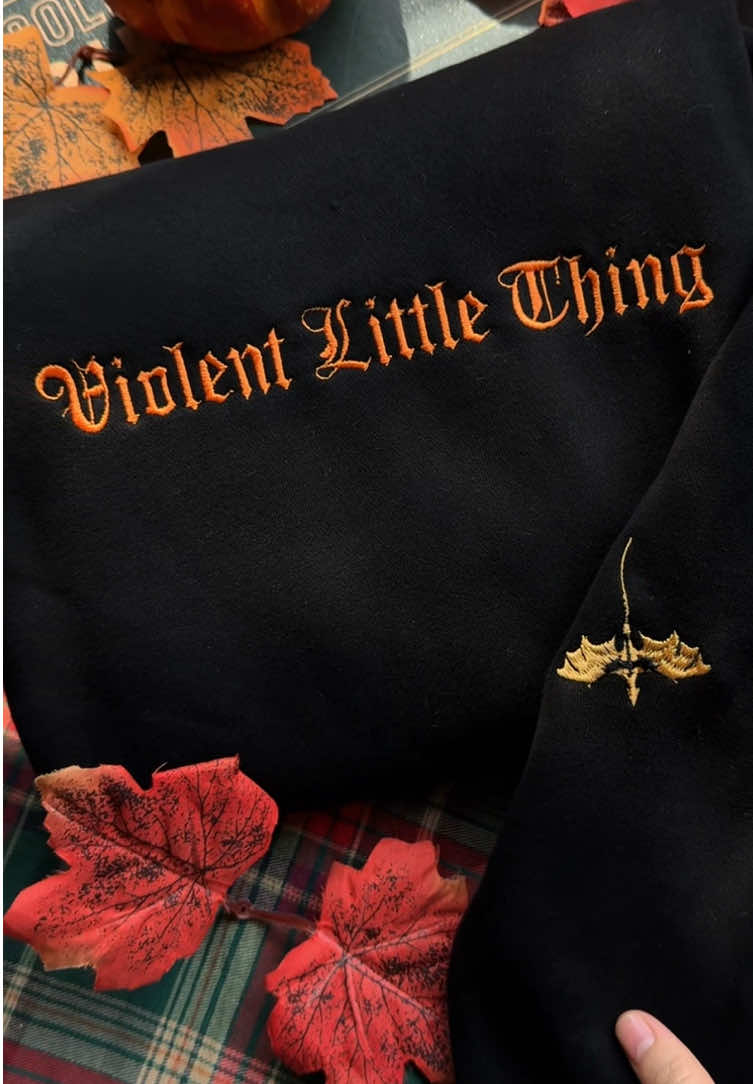 Violent Little Thing Embroidered sweatshirt ❤️‍🔥🥀✨🌟 #fourthwing #bookish #embroideredhoodie #violentlittlething #javonndes 