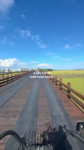 and I spent the ride home on Zillow 🫶🏼 #baldheadisland #northcarolina #vloggingmyday #summerbucketlist #wilmingtonnc 