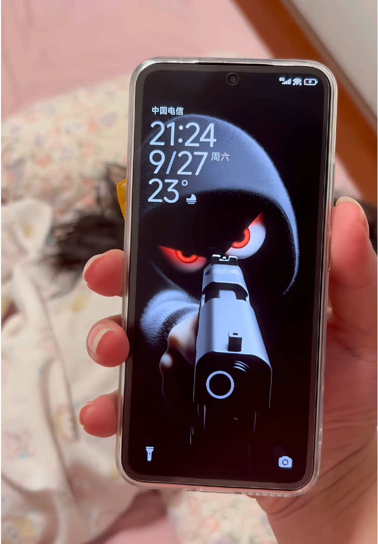 You can download the same style  dynamic wallpaper for free , the template in the lower left corner is ready go and try it!       #livewallpaper #wallpaper #capcut #capcutforus #capcutpioneer iphonewallpaper     livewallpaper