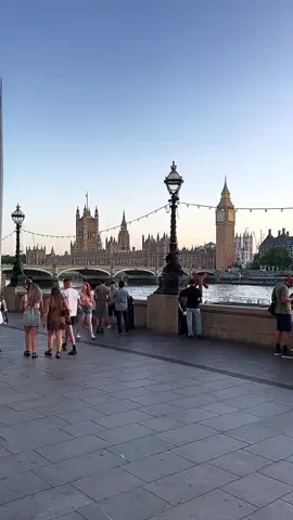 London💗❤️‍🔥✨✨✨#foryou #viral #fyppppppppppppppppppppppp #fyp #1mvinesedition 