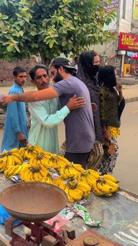 Funny hug prank video #prank #funny #comedy #foryoupage #foryou @raja32chowk 