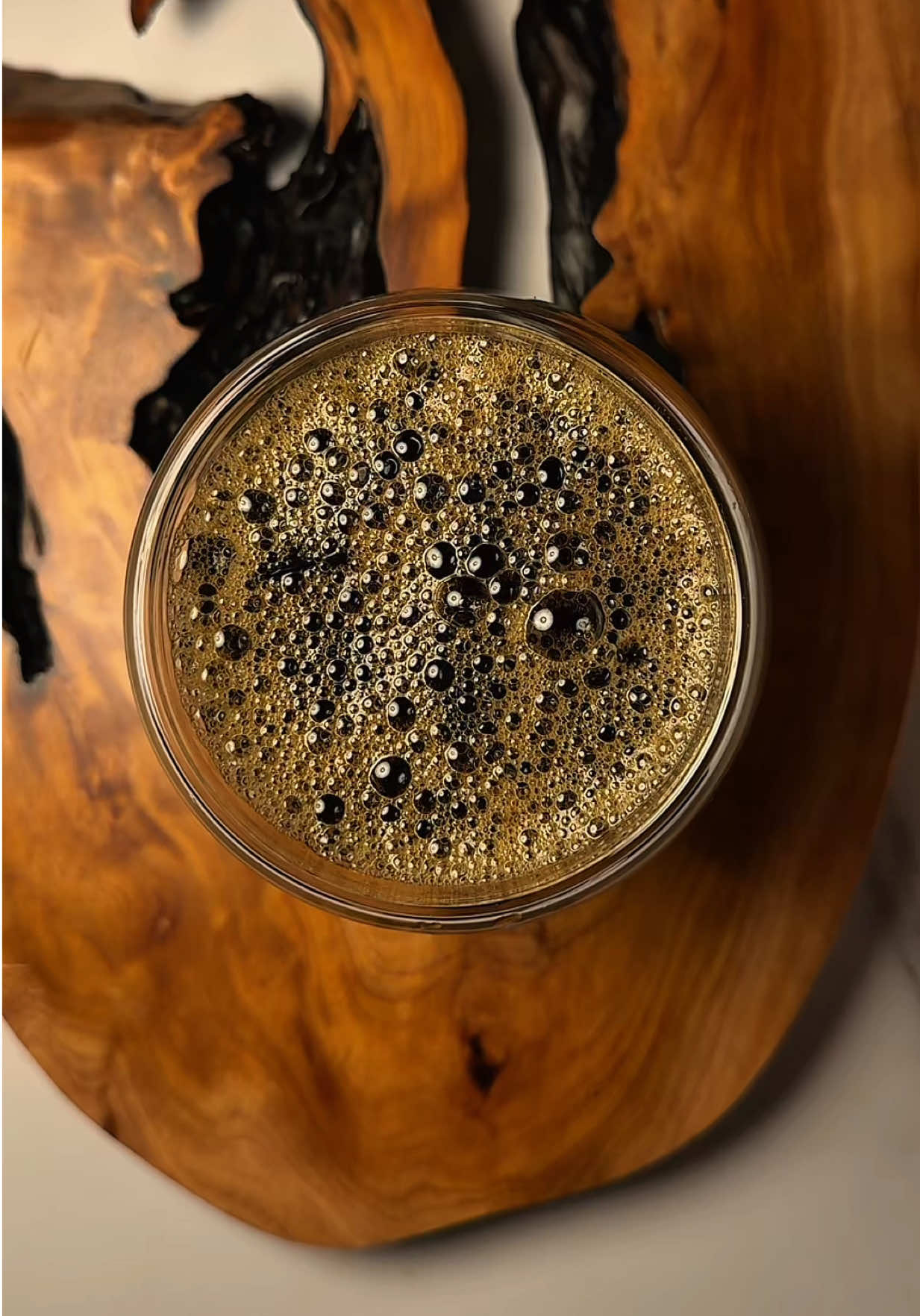 قهوة السبت، لمسة هدوء وسط الزحام.. #foryou #explore #ترند #V60 #your_coffee 