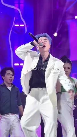 Tay đâu mê quá xem kĩ cuối clip nha. Catch me show BIDV #quanghungmasterd #Quanghungmasterd #muzik 
