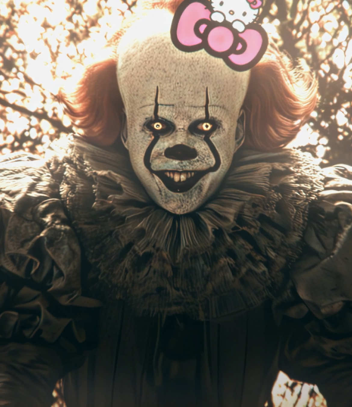 He just wanted a friend 💔 #pennywise #it #arigato #hellokitty #edit 