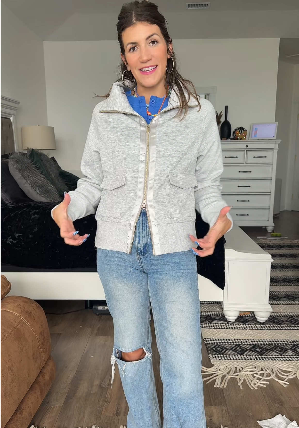 Effortless layers you’ll reach for on repeat 🍂✨ This zip-up collared sweatshirt is lightweight, comfy, and perfect for fall days. #FallStyleEssential #CozyAndChic #EverydayLayers #tiktokshoprestock #fallfreshness  zip up sweatshirt, collared jacket, casual fall outfit, lightweight layer, women’s zip jacket, everyday essentials, comfy outerwear, long sleeve pullover