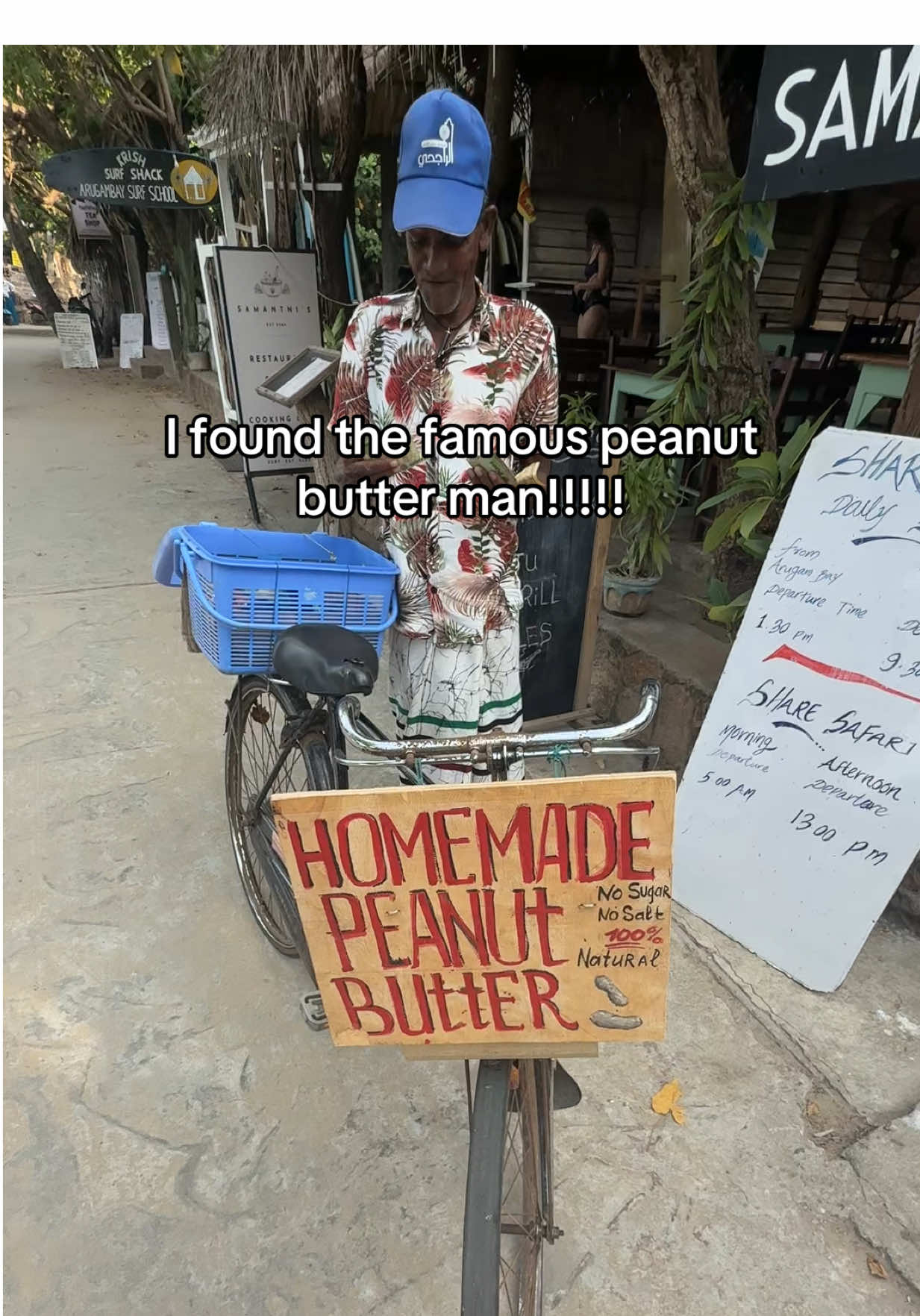 I literally have heard about this man for years from other travelers and randomly today he comes up to me trying to sell his homemade peanut butter at the restaurant I was at! Literally the cutest man alive. I absolutely love Sri Lanka and I love how the local businesses support one another here! Also SO DELICIOUS #srilanka #arugambay #srilankan_tik_tok🇱🇰 #peanutbutter #solotravel 
