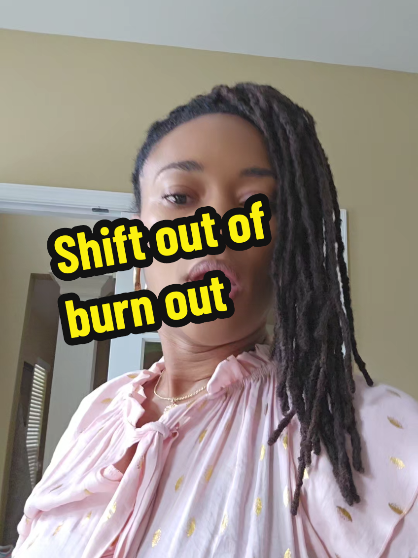 The longer you wait, the worse burnout gets.#starttoday #nurselife #workfromhome #nurseburnout #digitalmarketing 