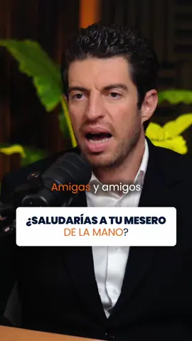 Ve el episodio completo en el link de mi perfil. 🎙️ El valor más grande que puedes dar a alguien es hacerlo sentir importante… y hacerlo de verdad. 👏🏻 Invitado: Humberto Herrera #podcast #podcastnegocios #ceo #empresarios #ventas #imagenpersonal #redesociales #liderazgo #storytelling #brandingpersonal #branding #marcapersonal