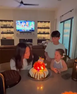 Happy bday to my Shayla 😭  #jennaortega #jennaortegafanpage #bday #bdaygirl 