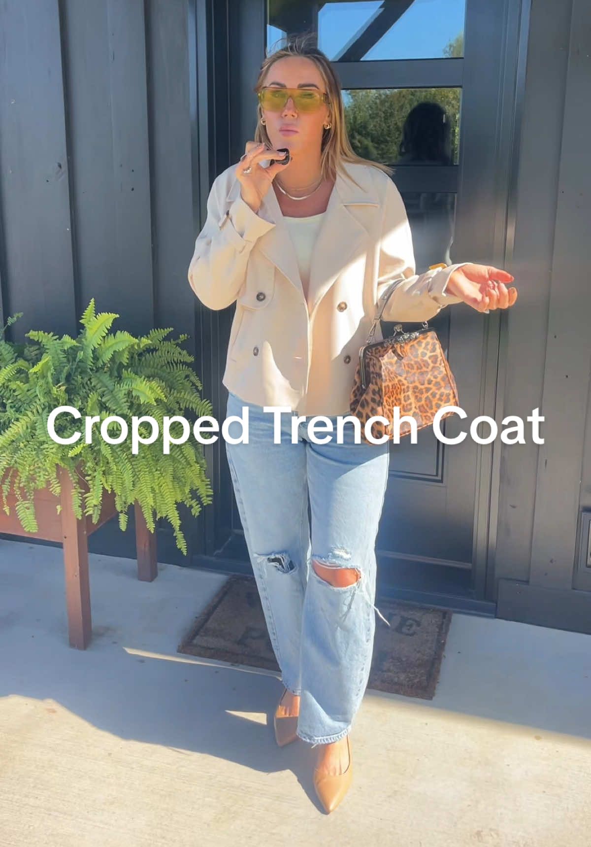 @luvamia cropped trench. @luvamia.fashion #trenchcoat #fallfashion #tiktokshopcreatorpicks #tiktokshopfalldealsforyou #fallfreshness 