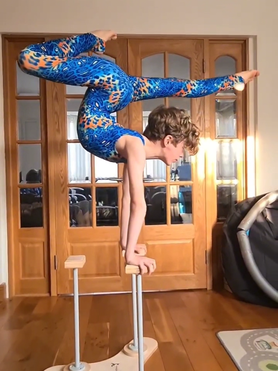 strength, control and pure focus 💪✨ artistic gymnastics isn't just a sport, it's at in motion #artisticgymnastics #gymnastics #gymnasticlife #gymnastic 
