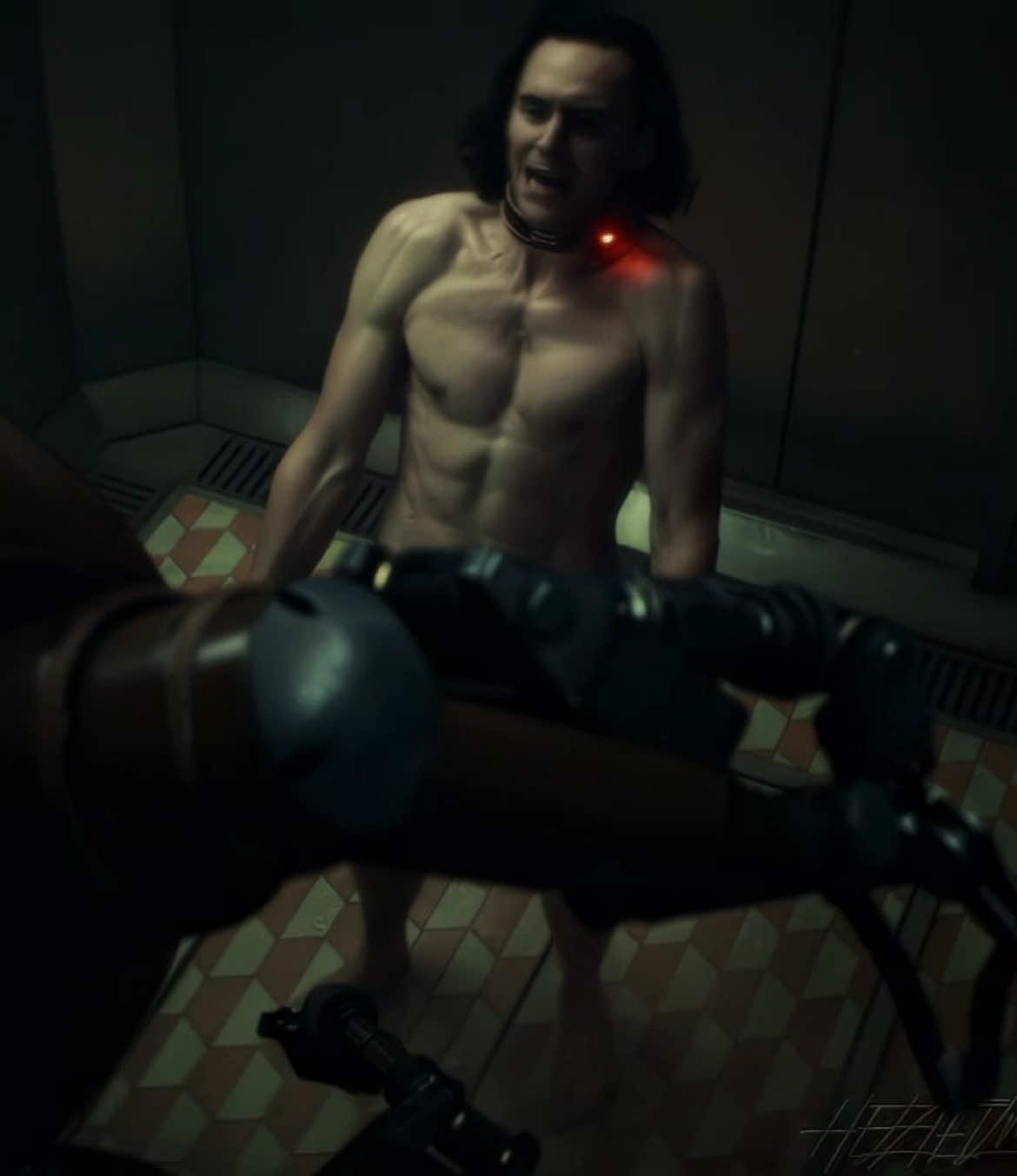 blowing the dust off this song 🚬 #loki #lokiedit #lokilaufeyson #lokilaufeysonedit #tomhiddleston 